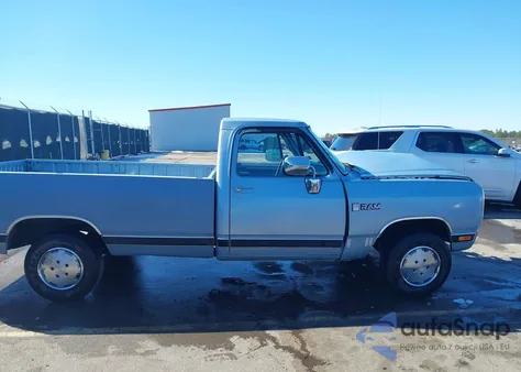 1989 Dodge D-Series D100 z USA, uszkodzony, nr VIN 1B7FE06XXKS084271